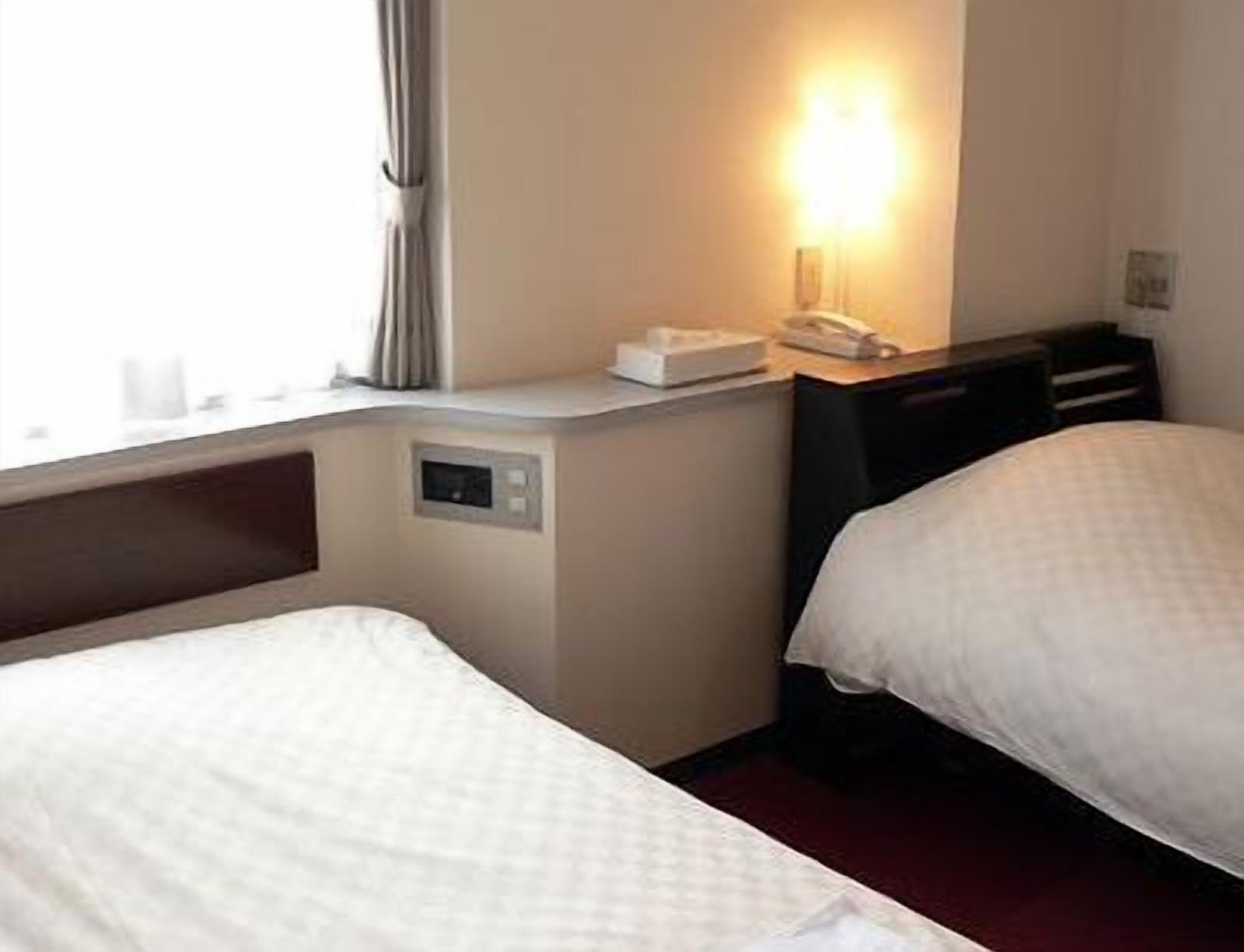 Hotel Livemax Budget Iyo Mishima Shikokuchuo Luaran gambar