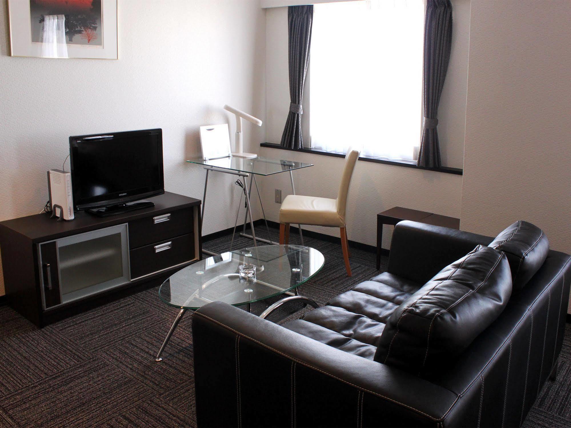 Hotel Livemax Budget Iyo Mishima Shikokuchuo Luaran gambar