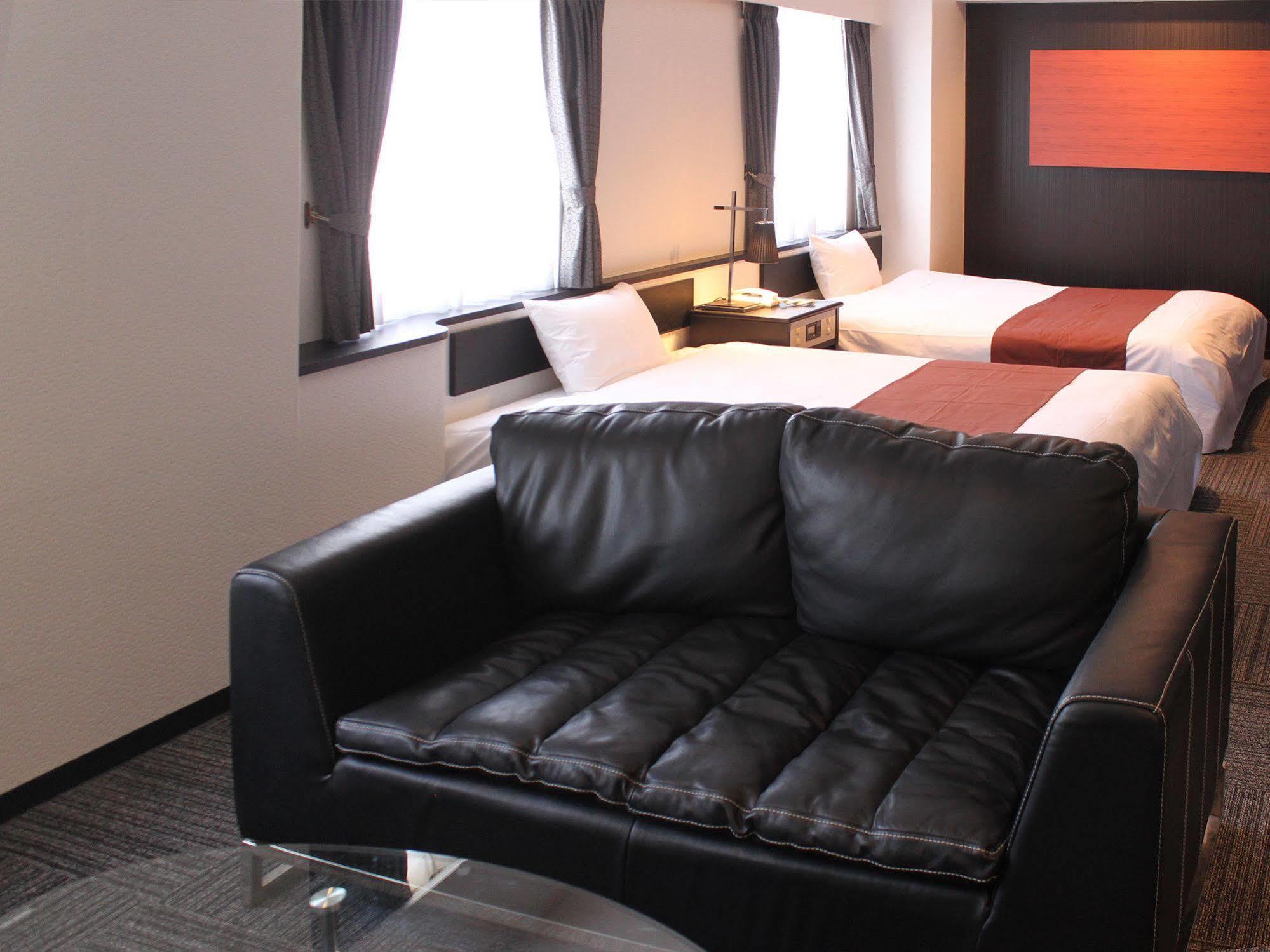 Hotel Livemax Budget Iyo Mishima Shikokuchuo Luaran gambar