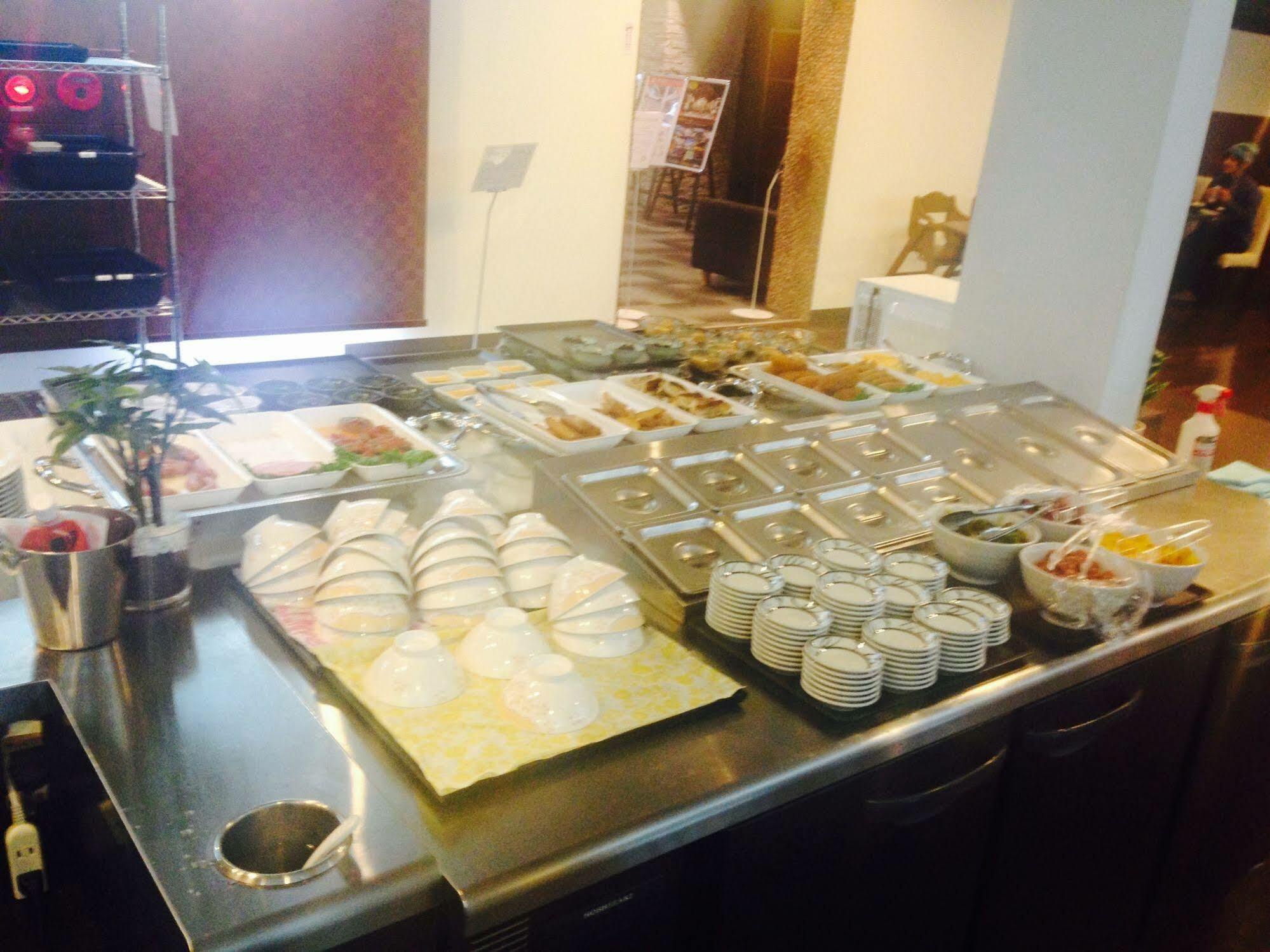 Hotel Livemax Budget Iyo Mishima Shikokuchuo Luaran gambar